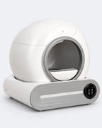 Litière automatique fermée 65 L à écran, dôme blanc cassé sur socle gris, visuel
